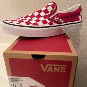 Checkered Slip on Vans 🌟